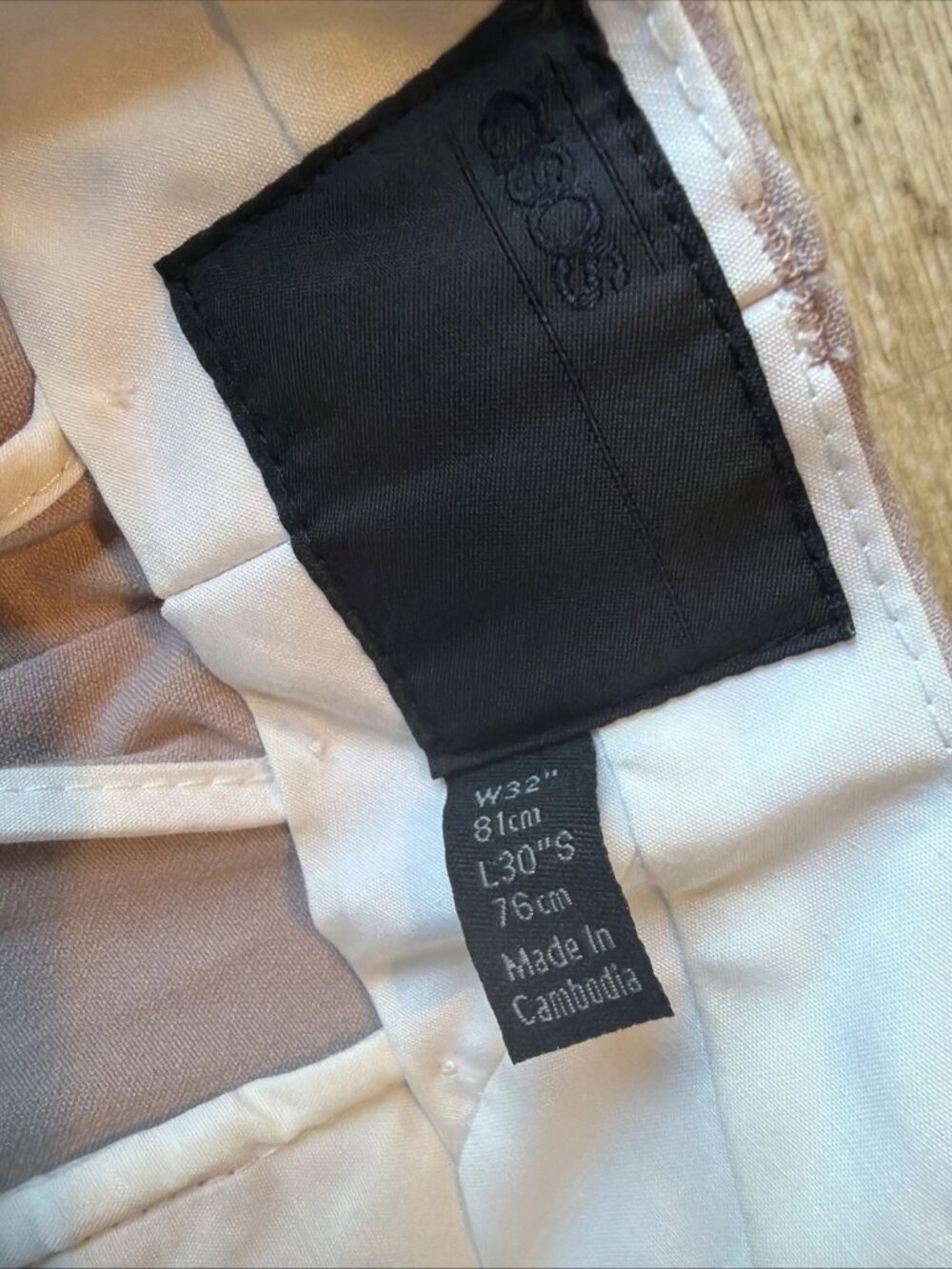 NWT ASOS DESIGN Khaki Tapered Chinos Trousers Casual Dress Men’s 32x30 - Picture 3 of 8